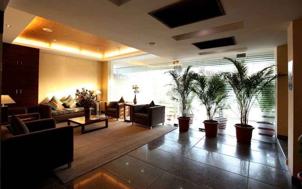 Hotel Crossroads Gurgaon Exterior foto