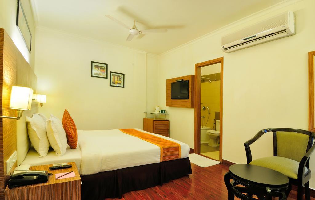Hotel Crossroads Gurgaon Exterior foto